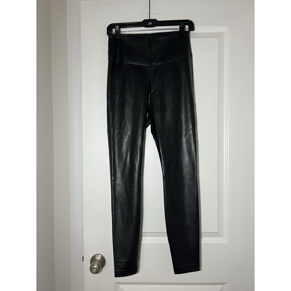 White House Black Market Runway Leggings Faux Leather Black size 6 Quiet Luxury
